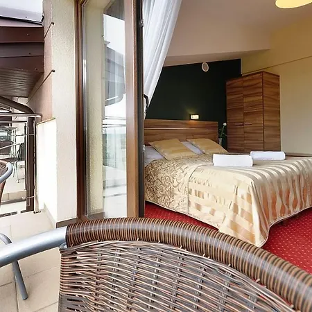 ホテル Hotel Luzino Luzino