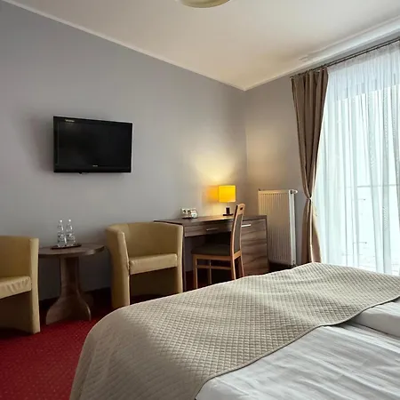 Hotel Czardasz Szálloda 2*