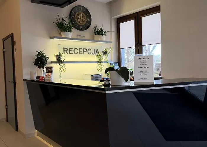 Hotel Luzino Отель