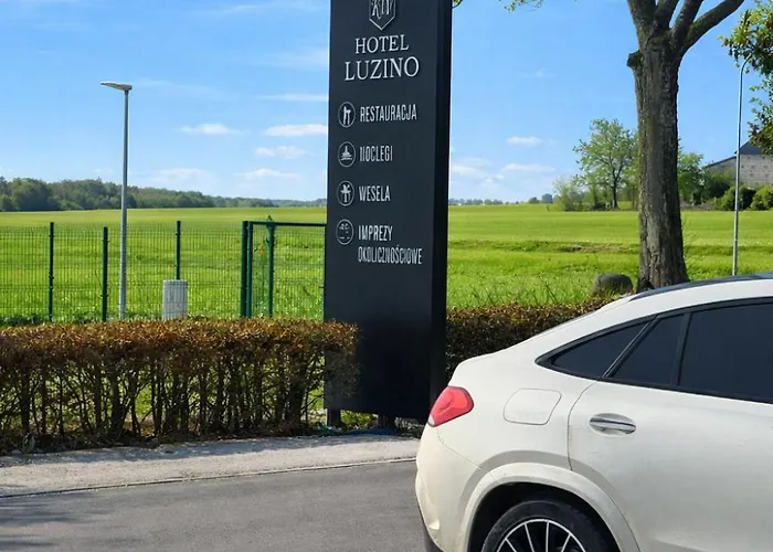 Hotel Luzino Отель